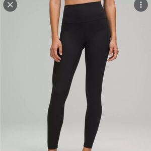 Lululemon black yoga pants